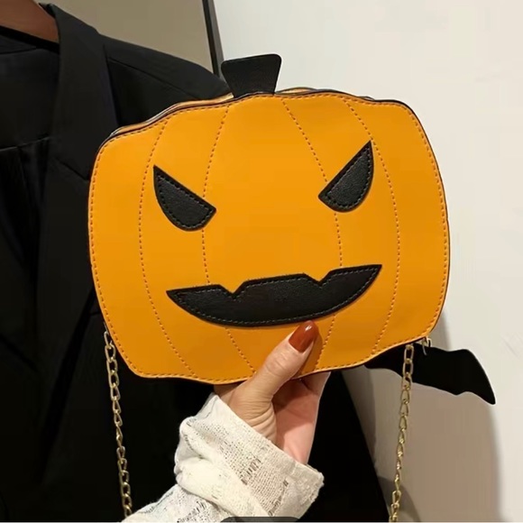 Pumpkin Crossbody Purse Orange Halloween Bag Fall Jack O Lantern NEW Cute - Picture 1 of 3